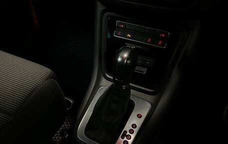 Volkswagen Sharan II, 2011 год, 1 365 000 рублей, 18 фотография