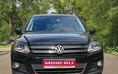 Volkswagen Tiguan I, 2011 год, 1 390 000 рублей, 2 фотография