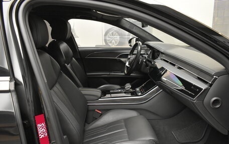 Audi A8, 2019 год, 5 200 000 рублей, 25 фотография