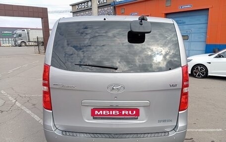 Hyundai Grand Starex Grand Starex I рестайлинг 2, 2018 год, 3 200 000 рублей, 4 фотография