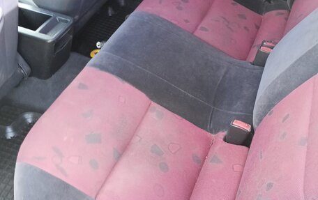 Mitsubishi Carisma I, 2001 год, 150 000 рублей, 6 фотография