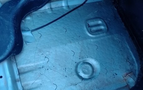 Mitsubishi Carisma I, 2001 год, 150 000 рублей, 12 фотография