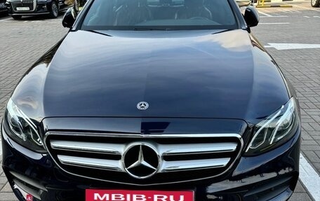 Mercedes-Benz E-Класс, 2020 год, 3 700 000 рублей, 5 фотография