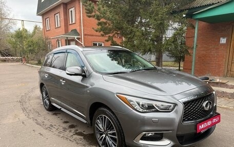 Infiniti QX60 I рестайлинг, 2018 год, 2 800 000 рублей, 2 фотография