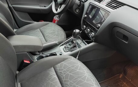 Skoda Octavia, 2019 год, 1 930 000 рублей, 7 фотография