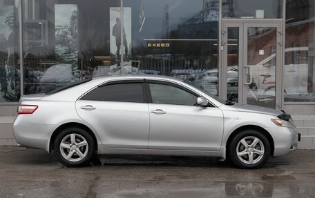 Toyota Camry, 2007 год, 1 100 000 рублей, 10 фотография