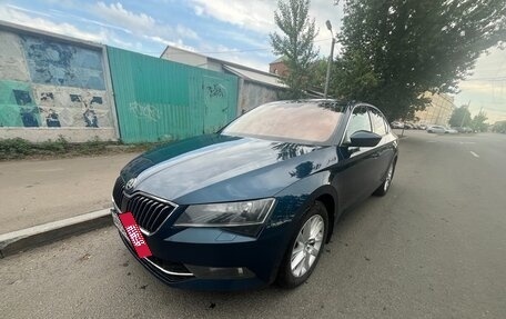 Skoda Superb III рестайлинг, 2018 год, 2 100 000 рублей, 3 фотография