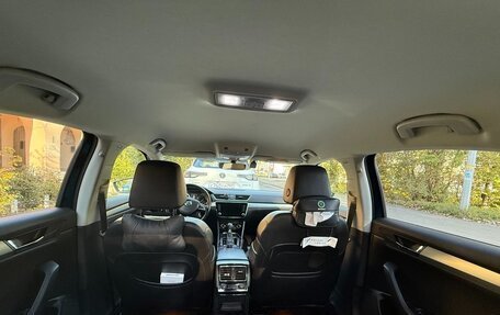 Skoda Superb III рестайлинг, 2018 год, 2 100 000 рублей, 17 фотография
