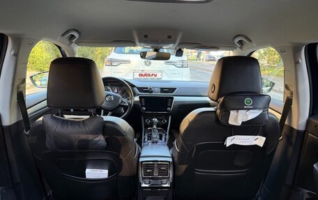 Skoda Superb III рестайлинг, 2018 год, 2 100 000 рублей, 16 фотография