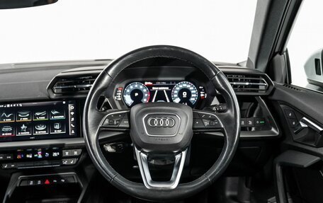 Audi A3, 2021 год, 1 950 000 рублей, 9 фотография