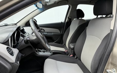 Chevrolet Cruze II, 2011 год, 640 000 рублей, 10 фотография