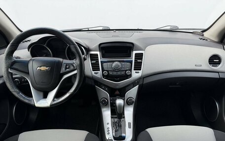 Chevrolet Cruze II, 2011 год, 640 000 рублей, 12 фотография