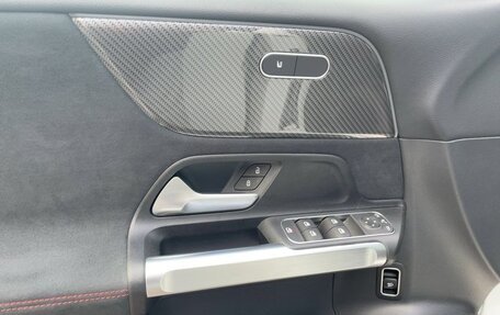 Mercedes-Benz GLB, 2025 год, 7 000 000 рублей, 13 фотография