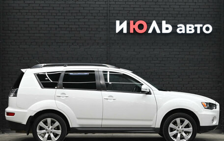 Mitsubishi Outlander III рестайлинг 3, 2010 год, 1 240 000 рублей, 9 фотография