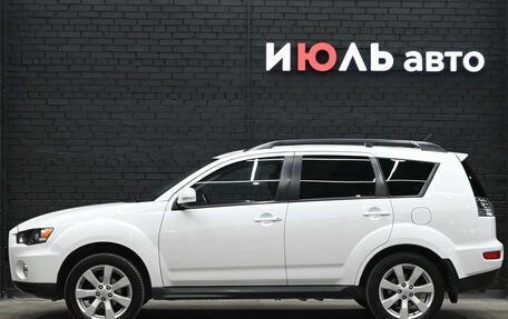 Mitsubishi Outlander III рестайлинг 3, 2010 год, 1 240 000 рублей, 8 фотография