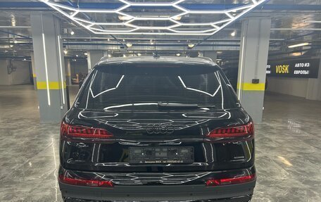 Audi Q7, 2023 год, 8 000 000 рублей, 8 фотография