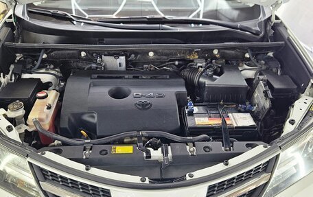 Toyota RAV4, 2014 год, 1 850 000 рублей, 14 фотография