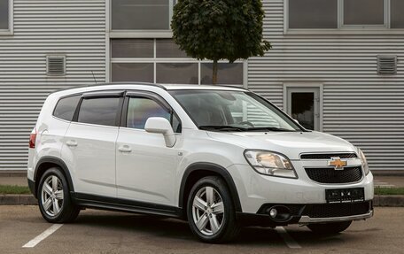 Chevrolet Orlando I, 2015 год, 895 000 рублей, 3 фотография