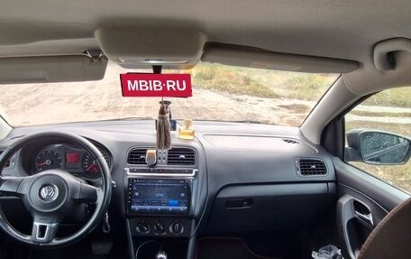 Volkswagen Polo VI (EU Market), 2013 год, 850 000 рублей, 14 фотография