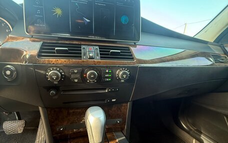 BMW 5 серия, 2006 год, 1 150 000 рублей, 14 фотография