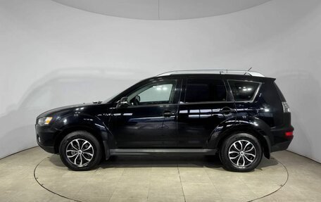 Mitsubishi Outlander III рестайлинг 3, 2010 год, 950 000 рублей, 10 фотография
