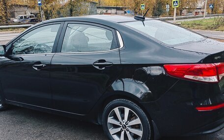 KIA Rio III рестайлинг, 2017 год, 1 450 000 рублей, 4 фотография