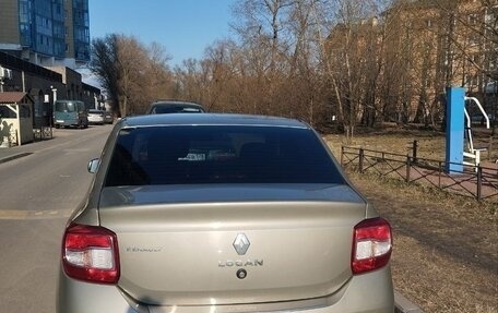 Renault Logan II, 2016 год, 750 000 рублей, 3 фотография