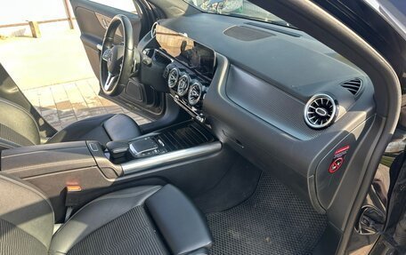 Mercedes-Benz GLA, 2020 год, 3 300 000 рублей, 14 фотография