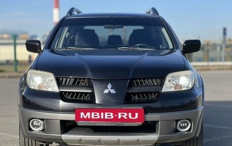 Mitsubishi Outlander III рестайлинг 3, 2005 год, 670 000 рублей, 2 фотография