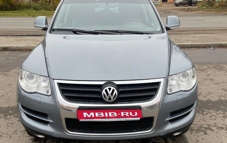 Volkswagen Touareg III, 2008 год, 1 600 000 рублей, 1 фотография