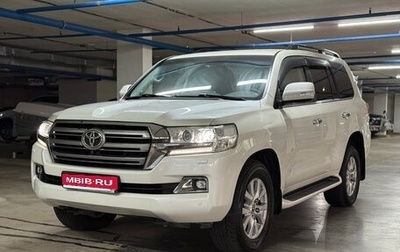 Toyota Land Cruiser 200, 2018 год, 6 299 000 рублей, 1 фотография