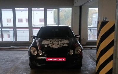 Mercedes-Benz E-Класс, 2002 год, 650 000 рублей, 1 фотография