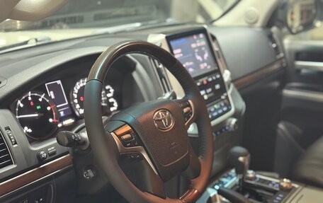 Toyota Land Cruiser 200, 2018 год, 6 299 000 рублей, 13 фотография