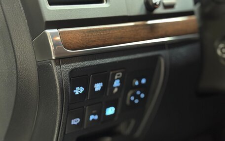 Toyota Land Cruiser 200, 2018 год, 6 299 000 рублей, 12 фотография