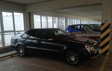 Mercedes-Benz E-Класс, 2002 год, 650 000 рублей, 11 фотография