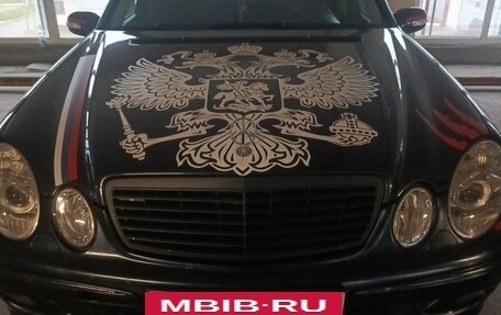 Mercedes-Benz E-Класс, 2002 год, 650 000 рублей, 5 фотография