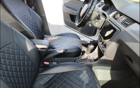 Skoda Rapid I, 2017 год, 750 000 рублей, 13 фотография