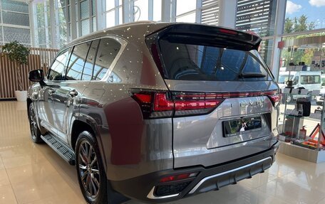 Lexus LX, 2025 год, 20 000 000 рублей, 4 фотография