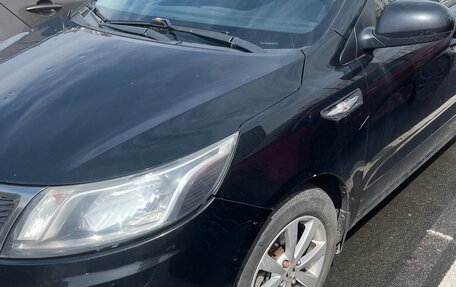 KIA Rio III рестайлинг, 2013 год, 700 000 рублей, 1 фотография