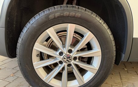 Volkswagen Tiguan I, 2015 год, 1 850 000 рублей, 21 фотография