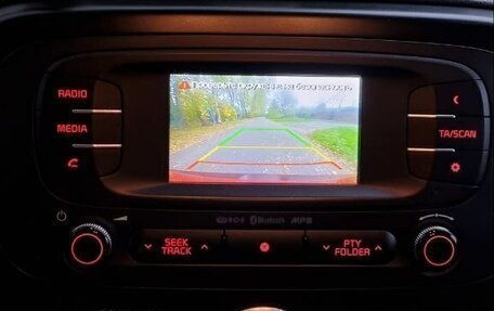 KIA Soul II рестайлинг, 2016 год, 1 300 000 рублей, 22 фотография