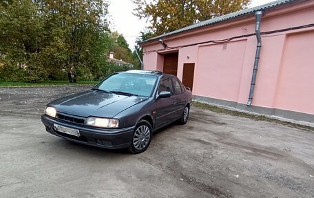 Nissan Primera II рестайлинг, 1991 год, 125 000 рублей, 8 фотография