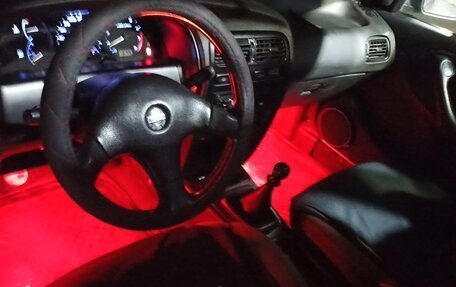 Nissan Primera II рестайлинг, 1991 год, 125 000 рублей, 19 фотография