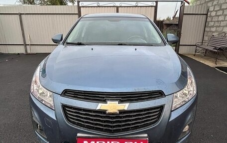 Chevrolet Cruze II, 2013 год, 800 000 рублей, 1 фотография
