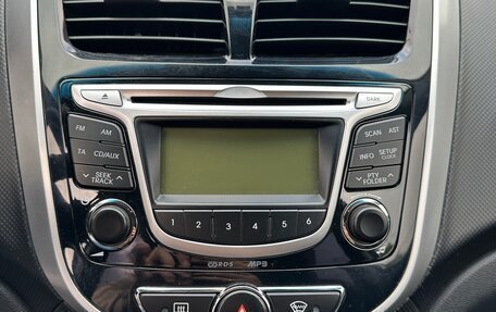 Hyundai Solaris II рестайлинг, 2014 год, 850 000 рублей, 15 фотография