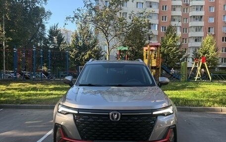 Changan CS35 Plus, 2023 год, 1 800 000 рублей, 2 фотография