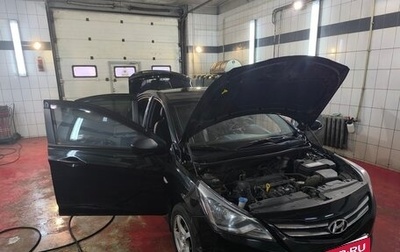Hyundai Solaris II рестайлинг, 2015 год, 1 100 000 рублей, 1 фотография