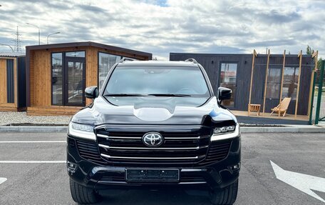 Toyota Land Cruiser, 2023 год, 9 900 000 рублей, 2 фотография