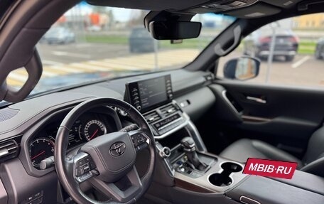 Toyota Land Cruiser, 2023 год, 9 900 000 рублей, 14 фотография