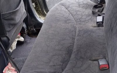 Toyota Vitz, 2002 год, 299 000 рублей, 1 фотография